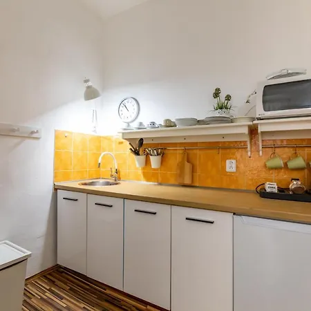Palac Daun - Studio Apartments Znojmo Exterior photo