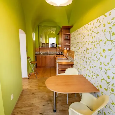 Palac Daun - Studio Apartments Znojmo Exterior photo